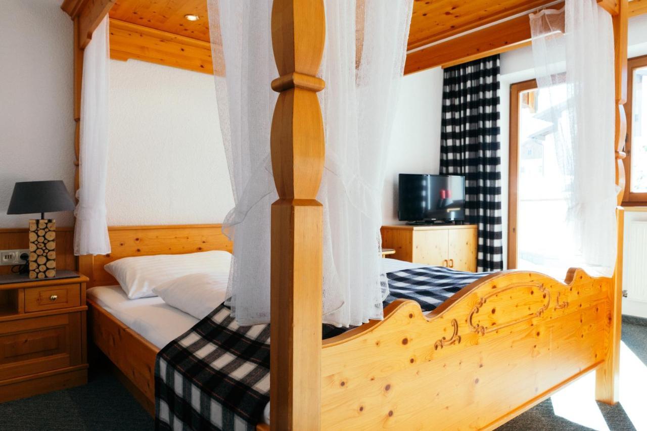 Pension Steinkogel Sankt Leonhard im Pitztal Kültér fotó